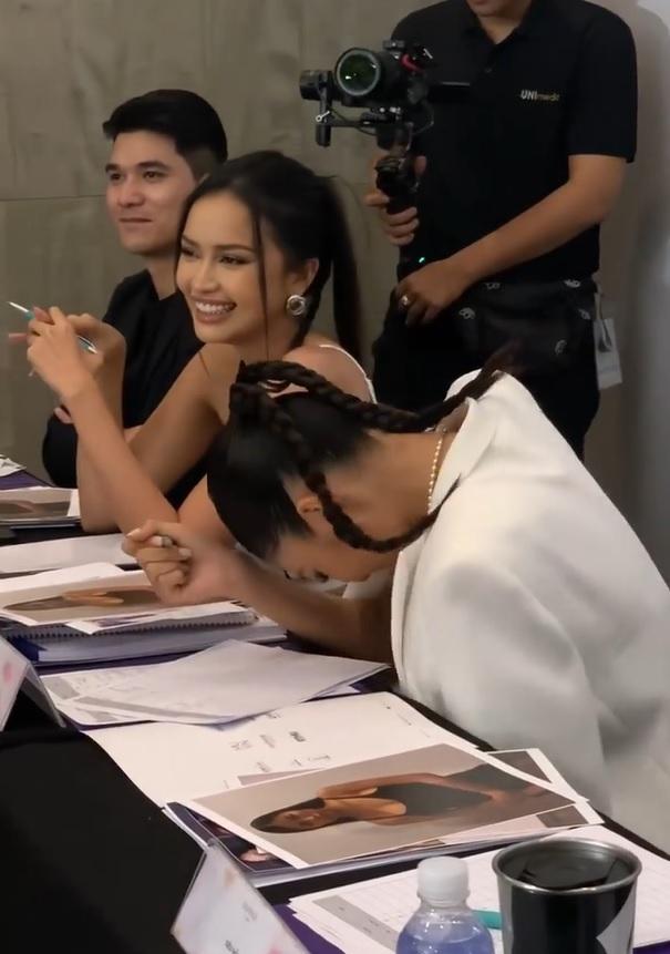 Em trai ruột Huy Trần đối mặt Thảo Nhi Lê cự ly gần-3