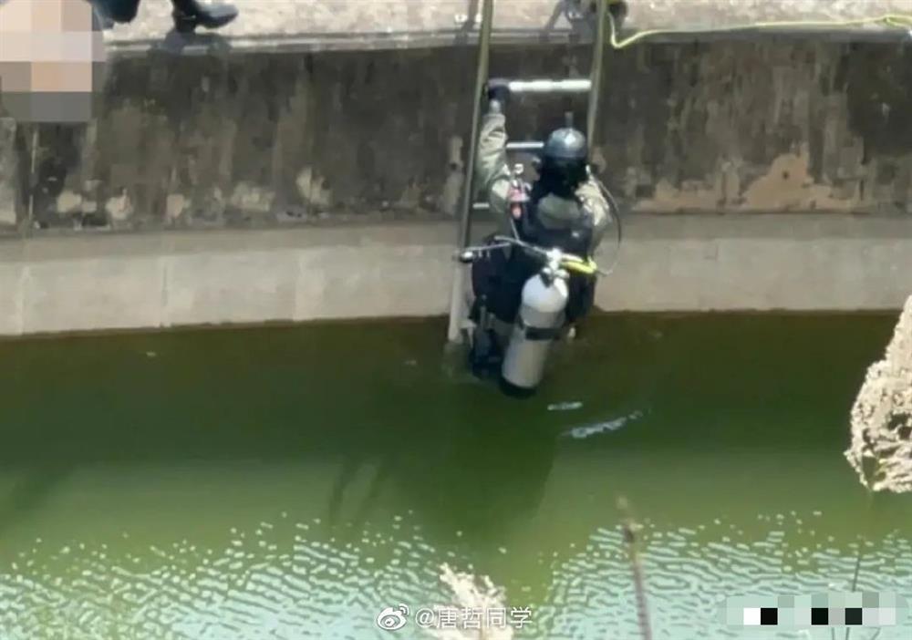 Lực lượng cảnh sát tinh nhuệ tìm kiếm thi thể Thái Thiên Phượng-6