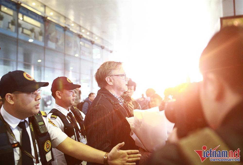 HLV Philippe Troussier hạnh phúc ngày trở lại Việt Nam-8