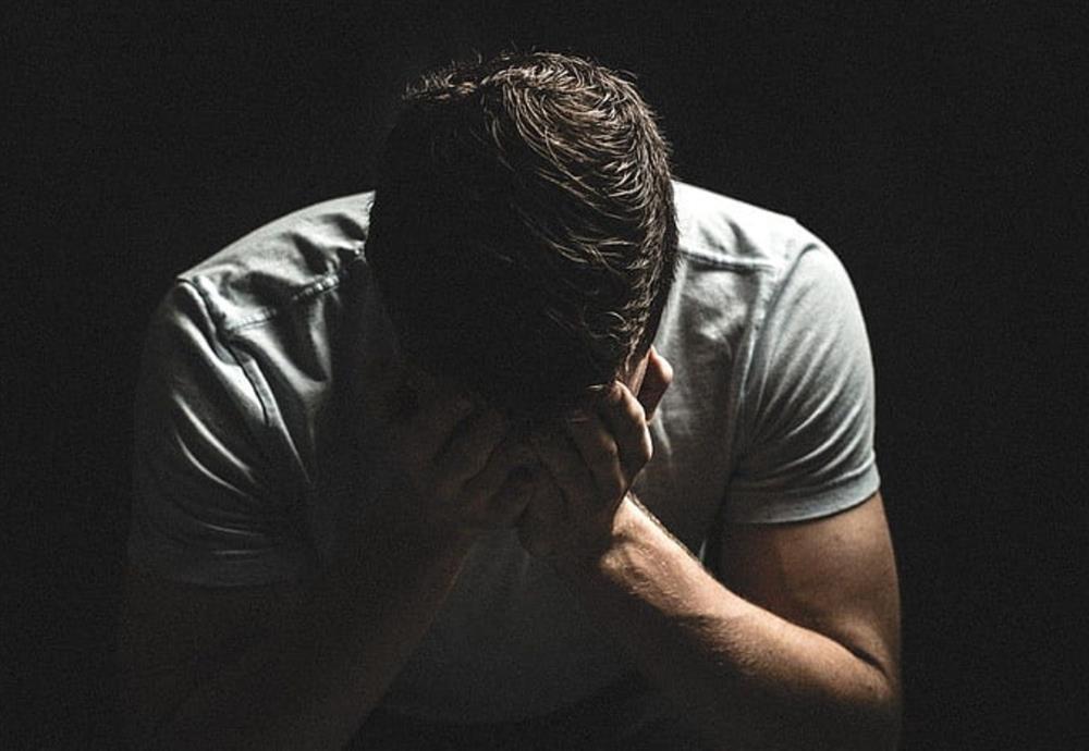 Báo tin mất việc, rể nghèo uất ức khi biết ý định của bố mẹ vợ-1