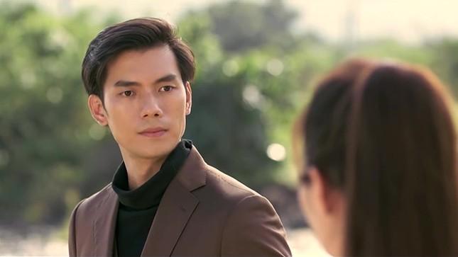 Nhan Phúc Vinh bị chê tạo hình nhàm chán trong Đừng Làm Mẹ Cáu-10