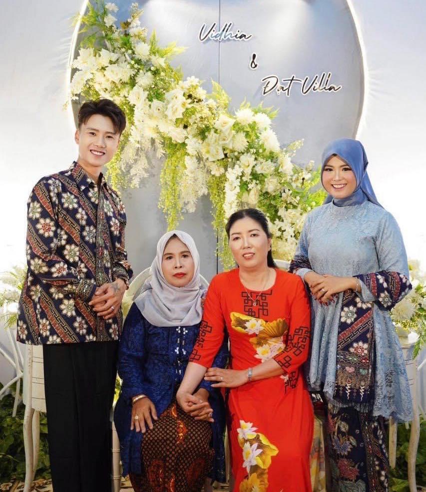 Hot TikTok Đạt Villa đính hôn ở Indonesia, cô dâu quá xịn-2