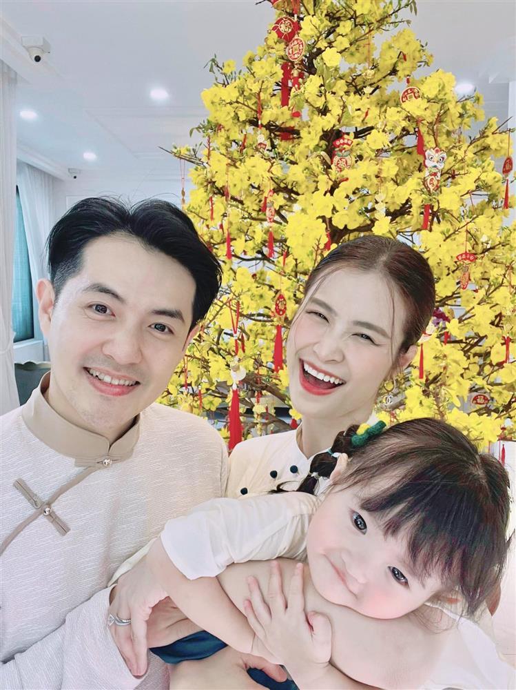 Ái nữ Hồ Ngọc Hà bên ái nữ Đông Nhi, cặp visual cưng xỉu-3