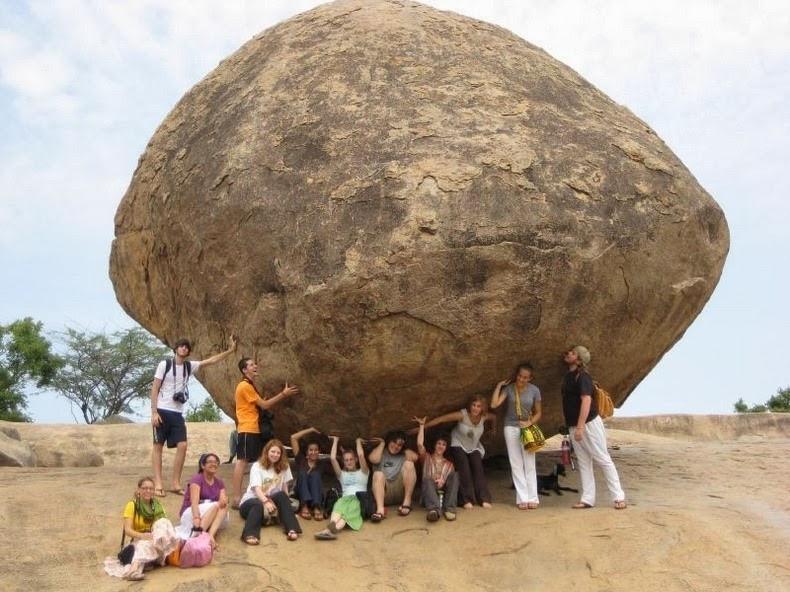 Tảng đá 250 tấn chênh vênh ngàn năm, thách thức mọi định luật vật lý-2