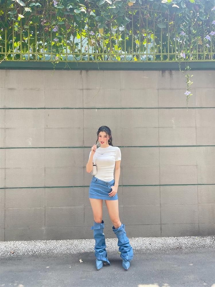 Phương Nhi đụng hàng Thùy Tiên: Thần tiên tỷ tỷ có thắng thế?-3