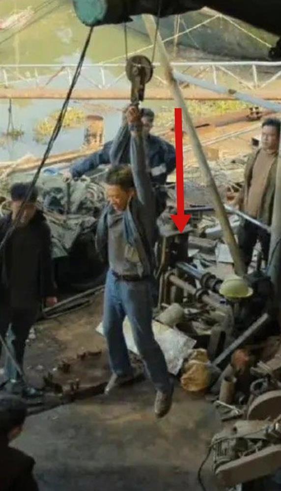 Dương Siêu Việt bị soi diễn xuất hời hợt trong cảnh bị bắt cóc-2