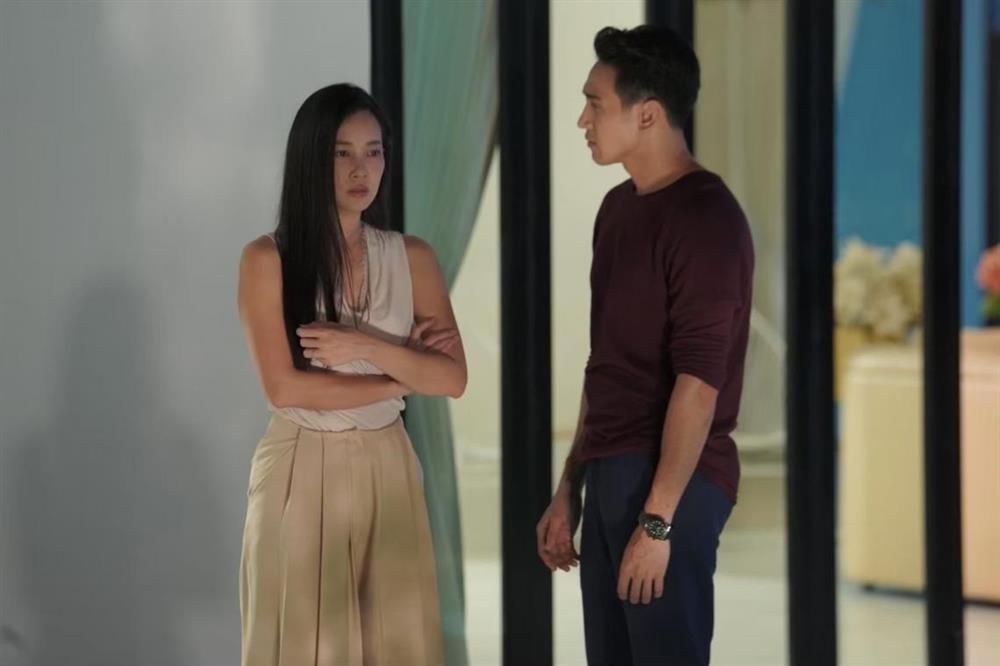 Tin tưởng chồng giữ tiền, vợ té xỉu khi chồng mua hết đất cho bố mẹ-2