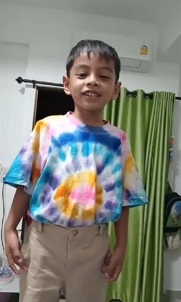 Không nhận ra diện mạo bé sơ sinh từng được ví như thiên thần-4