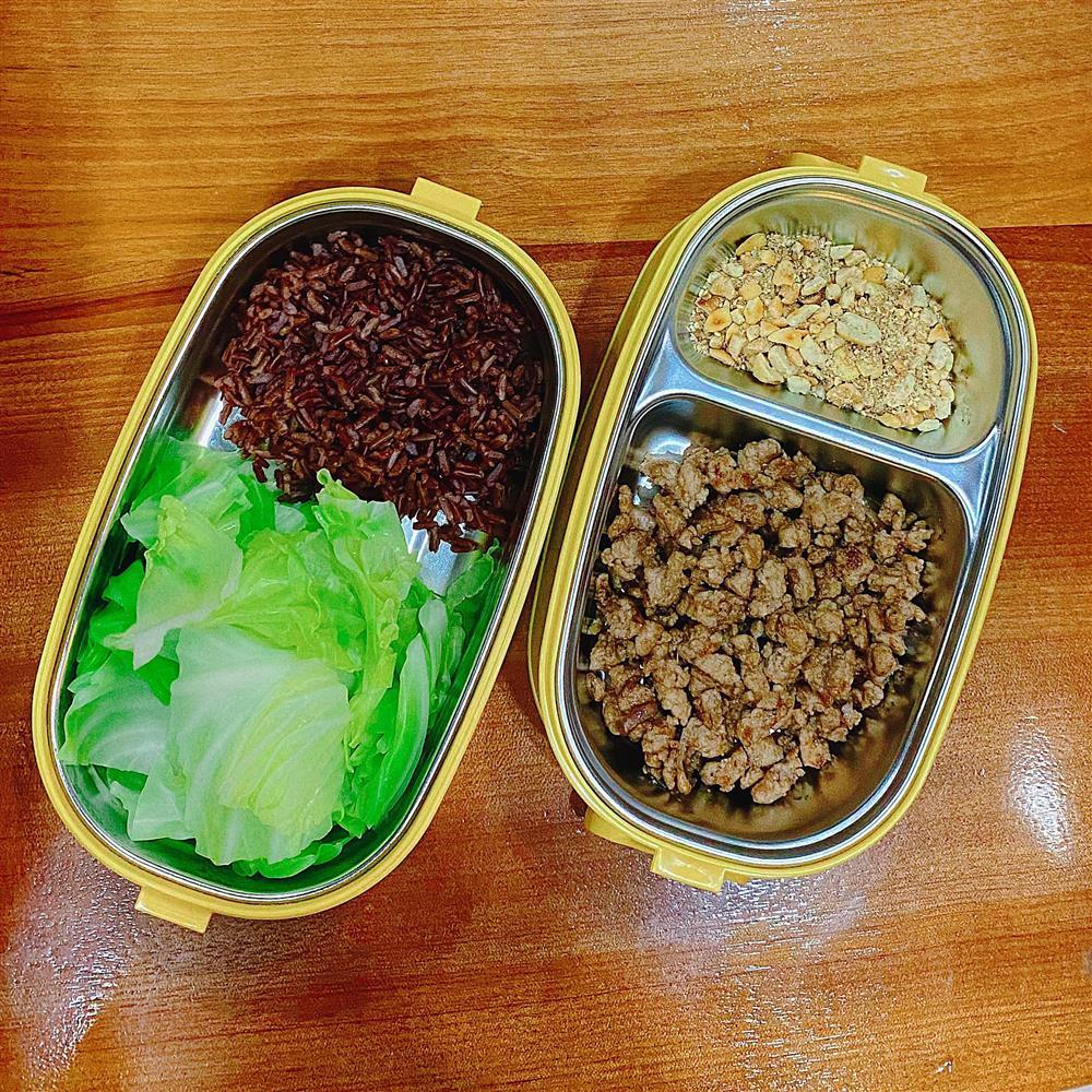 Loạt hộp cơm gạo lứt mang đi làm, tầm này chẳng mê la cà quán xá-8