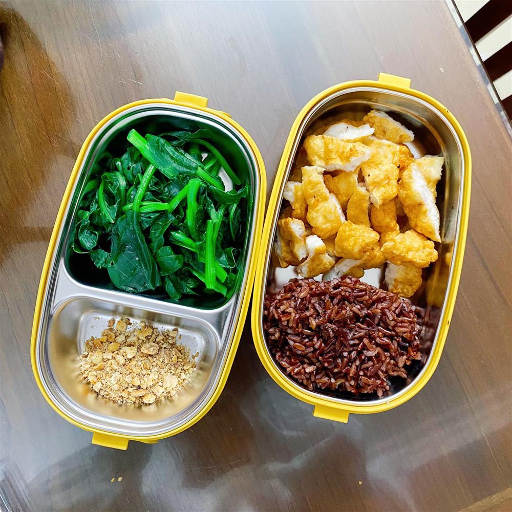 Loạt hộp cơm gạo lứt mang đi làm, tầm này chẳng mê la cà quán xá-9