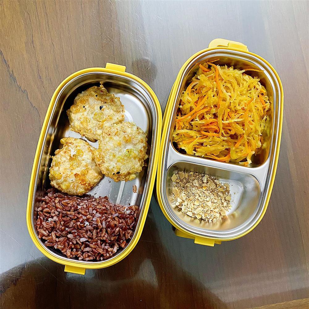 Loạt hộp cơm gạo lứt mang đi làm, tầm này chẳng mê la cà quán xá-6