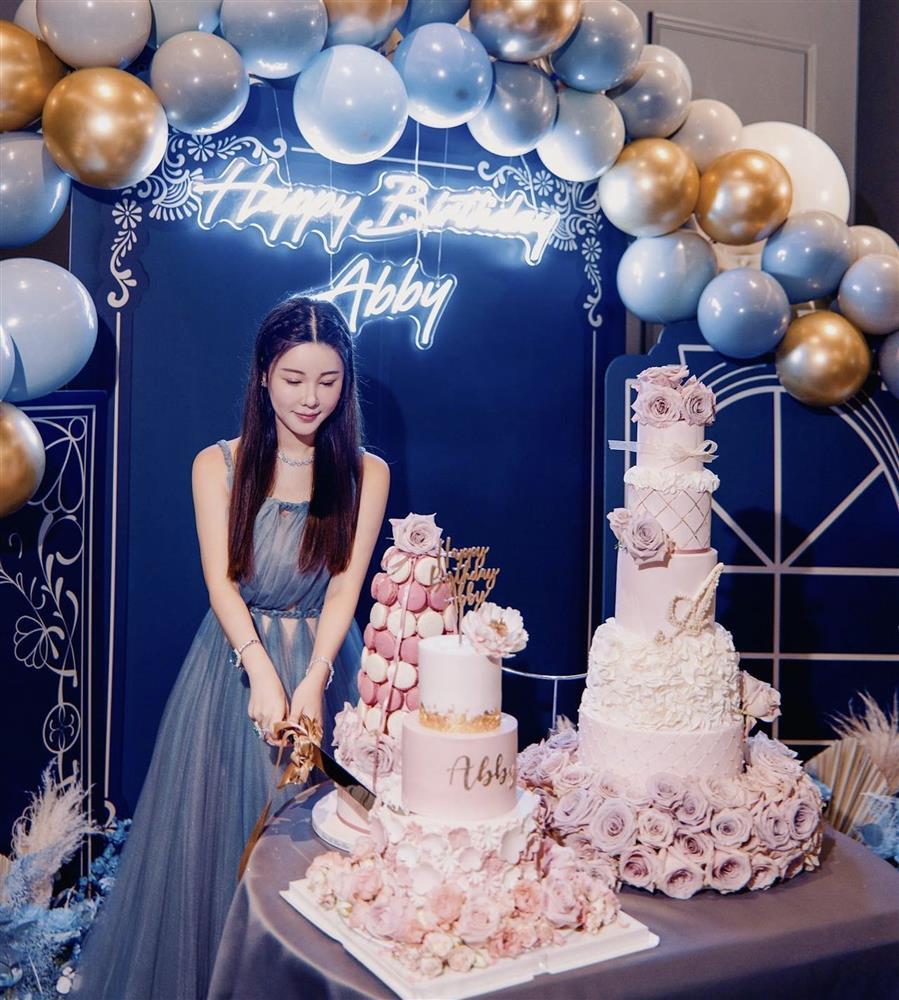 2 cuộc hôn nhân của người mẫu Thái Thiên Phượng-1