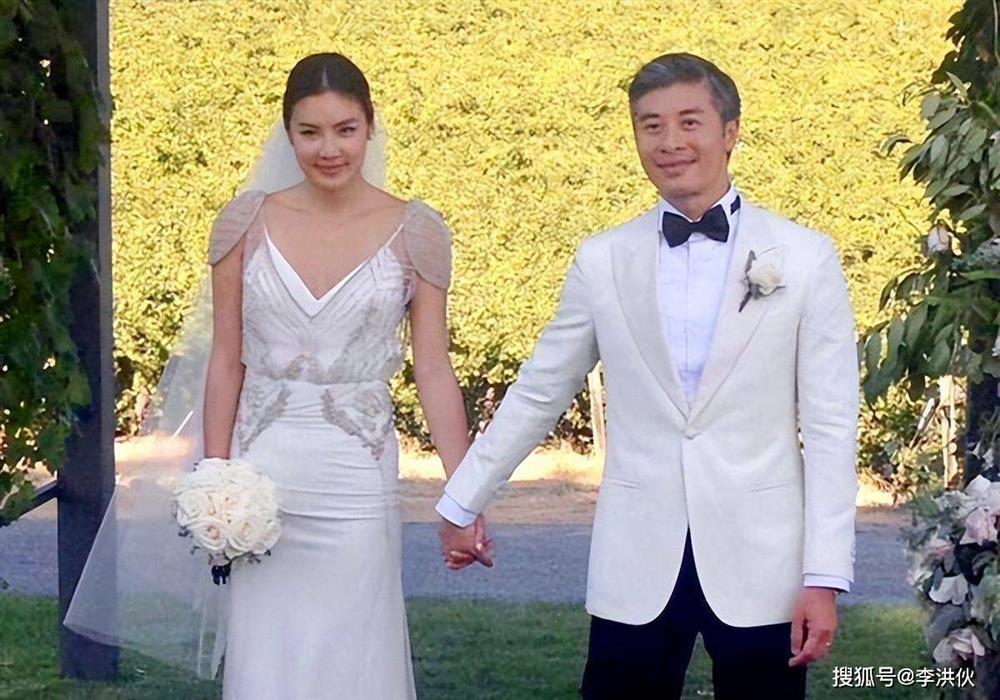 Lạc Cơ Nhi vướng tin đồn ly hôn lần hai-4