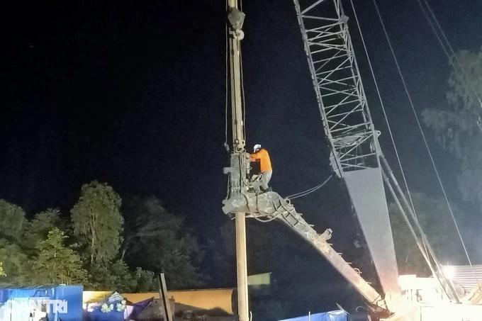 Công bố toàn bộ thông tin vụ bé trai lọt trụ bê tông-2