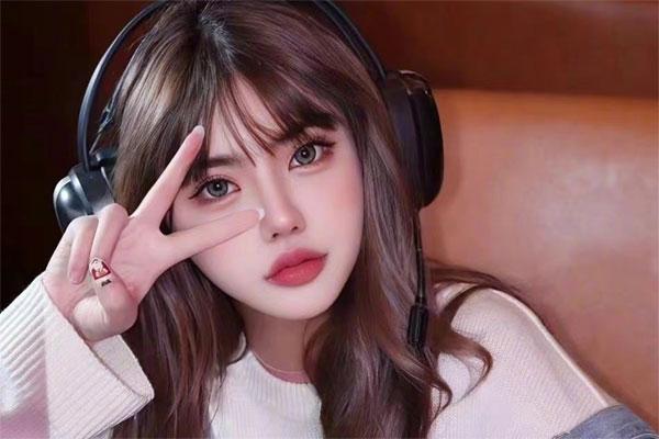 Người mẫu Hàn An Nhiễm kết hôn lần 4 ở tuổi 24-1