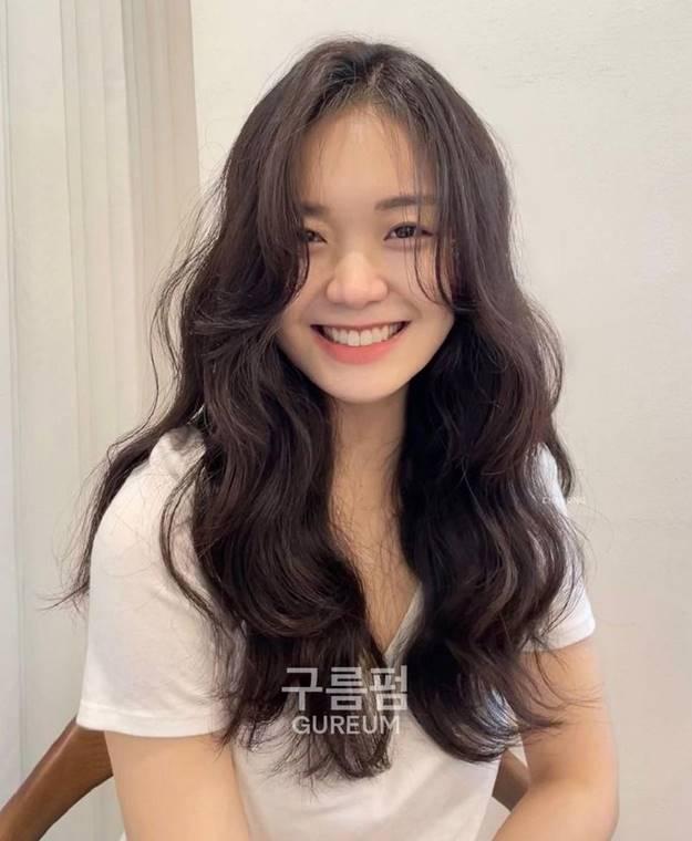 5 kiểu tóc xoăn dẫn đầu xu hướng năm 2023-4