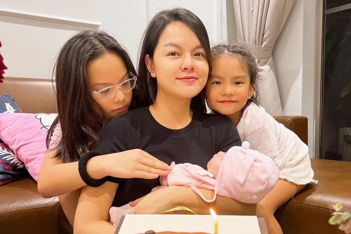 Phạm Quỳnh Anh khoe cận con gái út hơn 7 tháng tuổi-4
