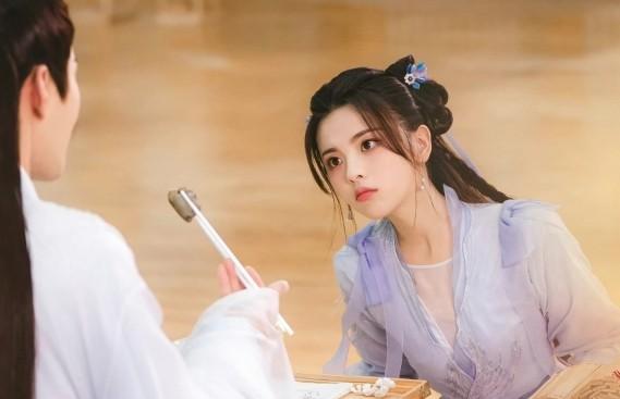 Dương Siêu Việt - Từ Chính Khê bị chê diễn xuất, Trùng Tử vẫn đón thành tích khủng-1