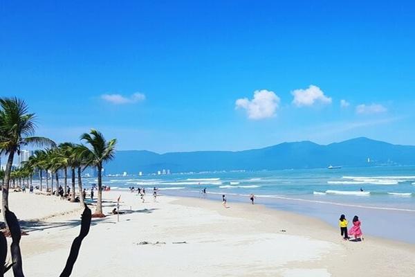 Mỹ Khê lọt Top 10 bãi biển đẹp nhất châu Á-1