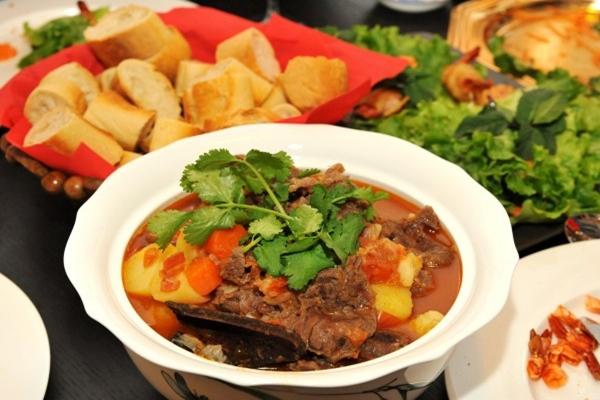 Cách nấu bò sốt vang đơn giản tại nhà, thơm ngon khó cưỡng-2