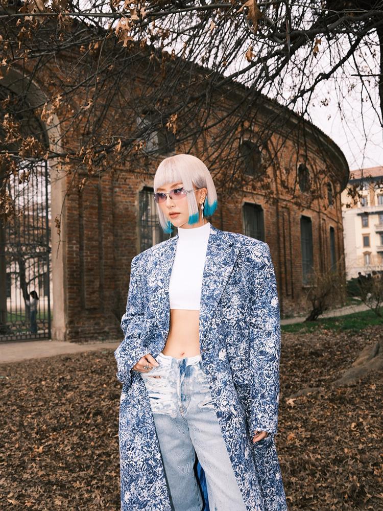 Quỳnh Anh Shyn lập kỷ lục tại Milan Fashion Week-4
