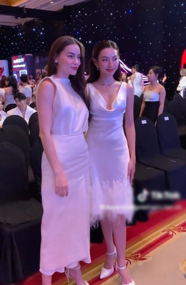 3 lần Hoa hậu Thùy Tiên đọ sắc bên Hồ Ngọc Hà-4