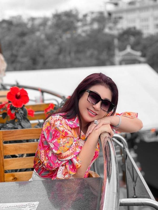 Cô đào lẳng Thoại Mỹ: U60, tôi vẫn có nhiều người theo đuổi-2