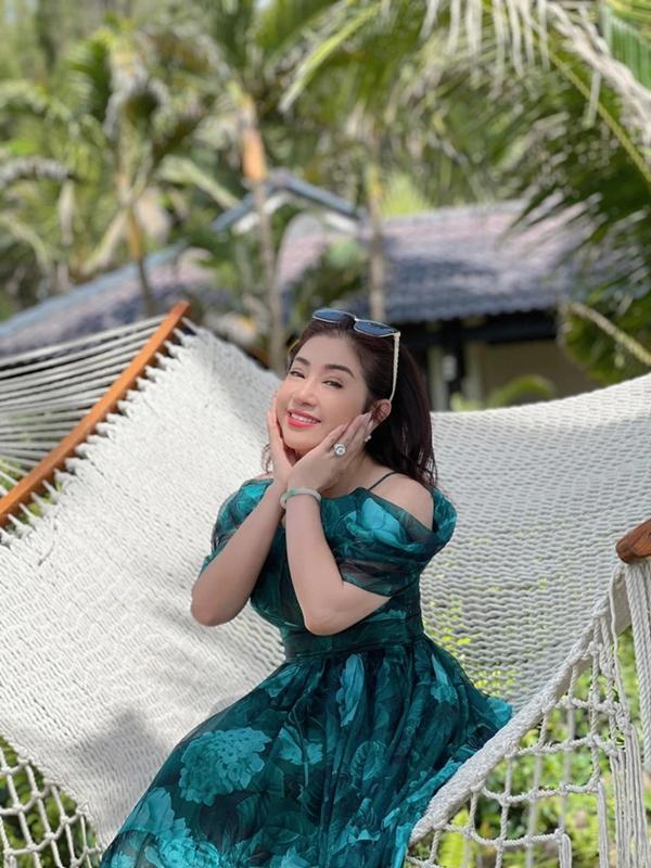 Cô đào lẳng Thoại Mỹ: U60, tôi vẫn có nhiều người theo đuổi-3