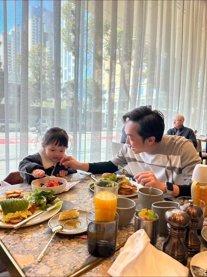 Câu trả lời cho việc con gái Cường Đô La du học Mỹ khi mới 3 tuổi-2