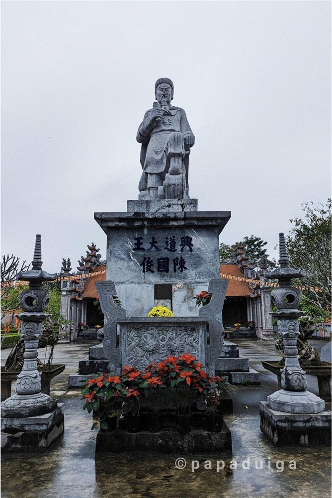 Ngôi chùa cổ hơn 800 năm tuổi có tượng Phật bằng gỗ lũa lớn nhất Việt Nam-6