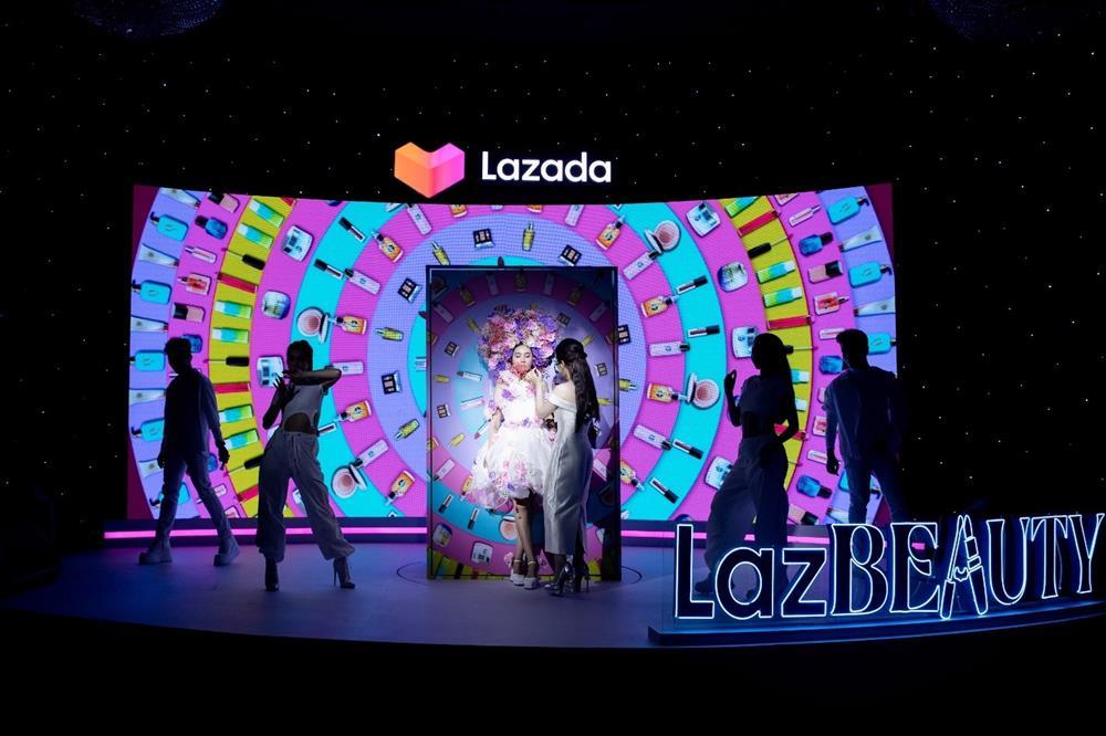 Sắc vóc hoa hậu tràn ngập lễ ra mắt kênh mua sắm LazBeauty-4