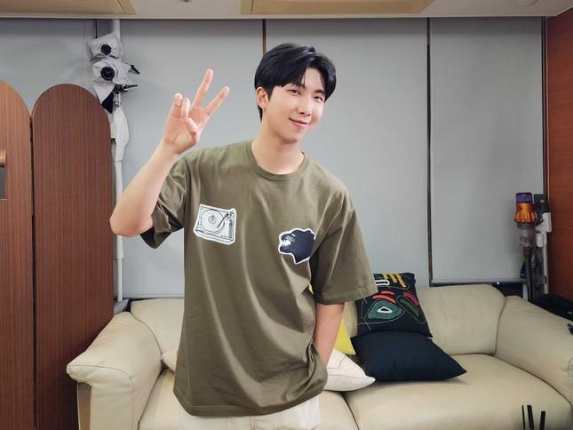 RM (BTS) lại bị xâm phạm đời tư, fan cứng rắn bảo vệ nam idol-1