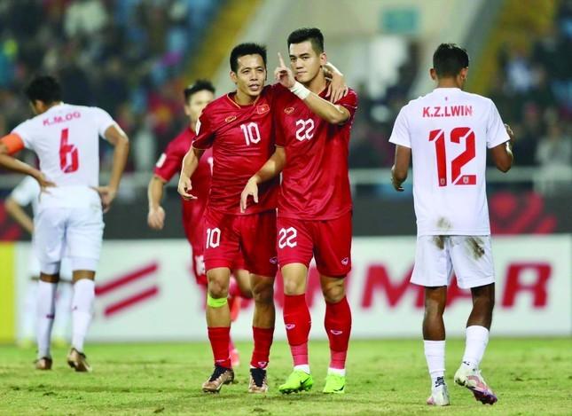 Ông Troussier gọi Văn Quyết vào tuyển Việt Nam, bỏ qua Quang Hải-1