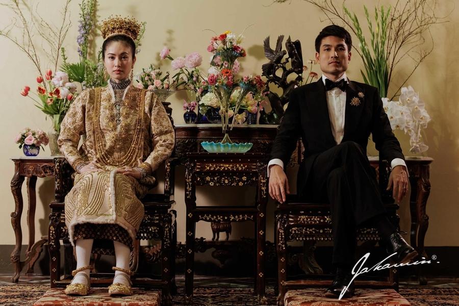 Trang phục cưới dát vàng của mỹ nhân chuyển giới có giá 13 tỷ-4