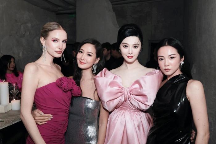 Phạm Băng Băng nổi bật bên dàn khách mời ở tiệc thời trang-2