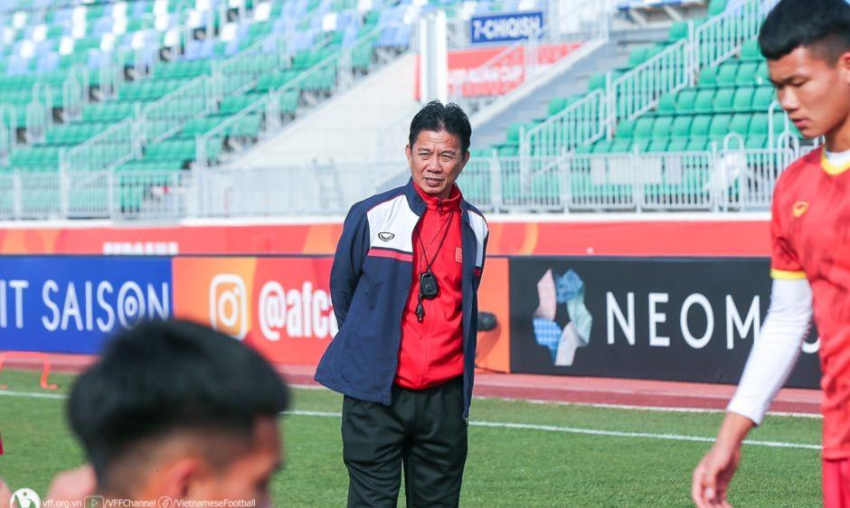 Ý đồ cực dị của HLV U20 Việt Nam khi cho tiền vệ đá tiền đạo-1