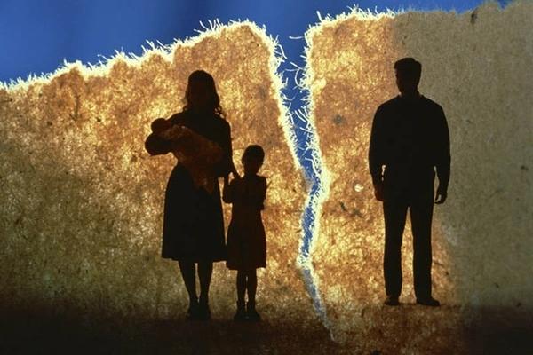 Mẹ đơn thân từng muốn ôm con nhảy sông hồi sinh từ chuyện tình xe lăn-14