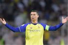 Ronaldo mờ nhạt trong màn ngược dòng thần kỳ của Saudi Arabia