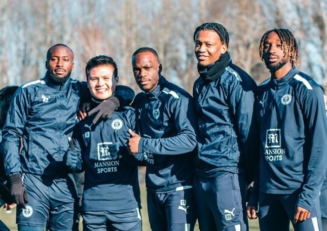 Quang Hải mất vị trí dự bị ở Pau FC-1