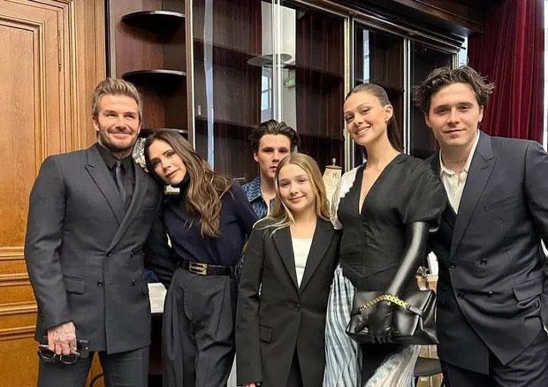 Bất ngờ với diện mạo người lớn của cô út nhà Beckham-1