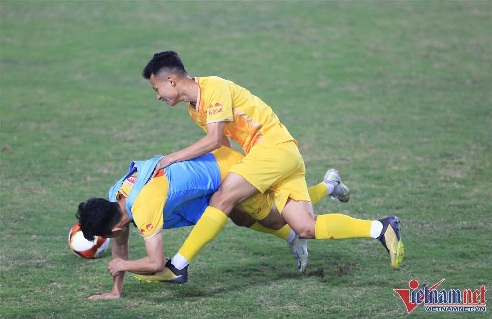 Cầu thủ U23 Việt Nam nhận tin vui từ HLV Philippe Troussier-4