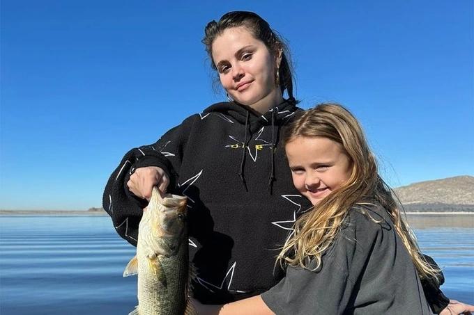 Đá đểu Selena Gomez, Hailey Bieber và Kylie Jenner mất hàng triệu fan-1