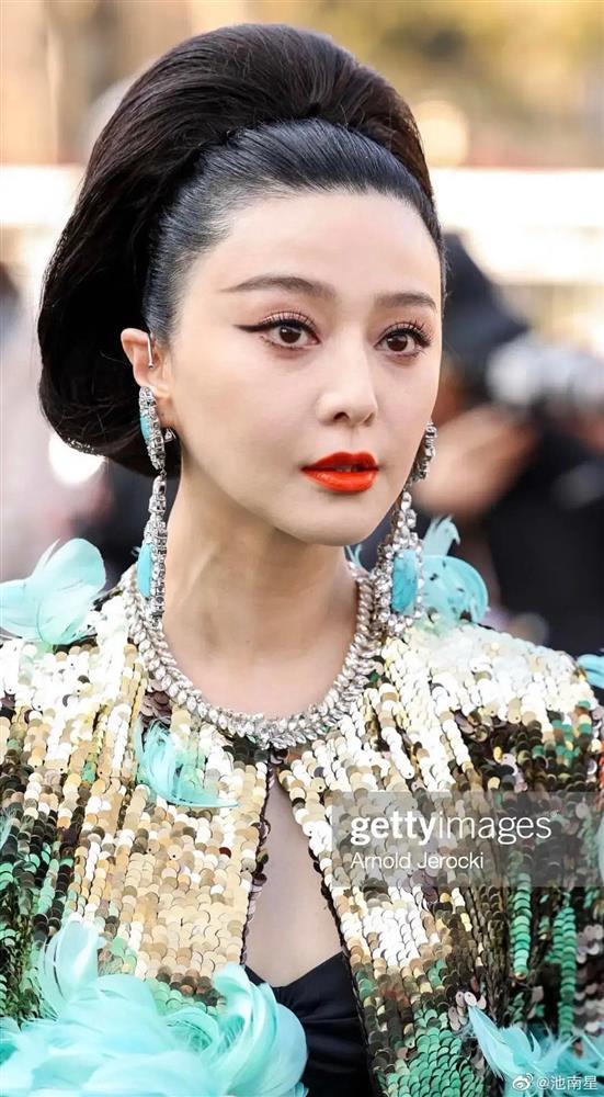 Phạm Băng Băng qua ảnh cam thường tại Paris Fashion Week-5