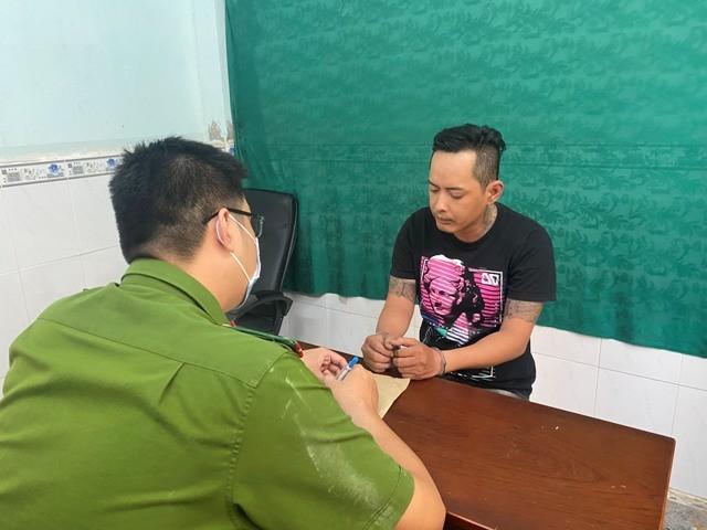 Bắt 2 nghi phạm cướp ngân hàng ở TP.HCM-2