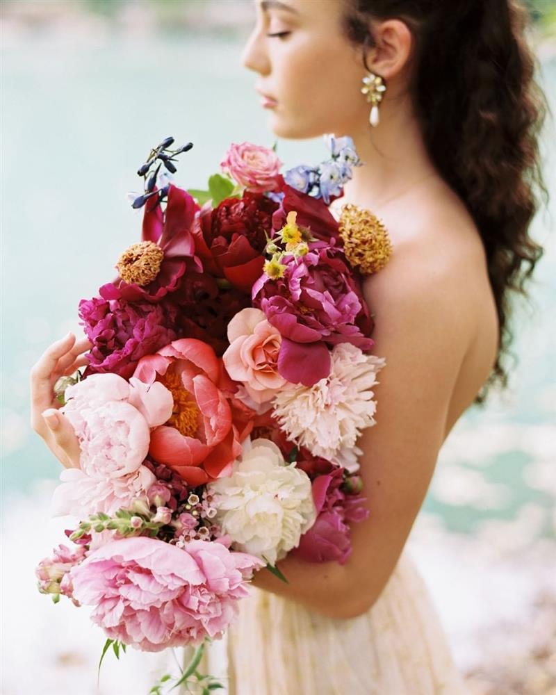 7 loài hoa ý nghĩa tặng mẹ, vợ, người yêu, đồng nghiệp ngày 8/3-7