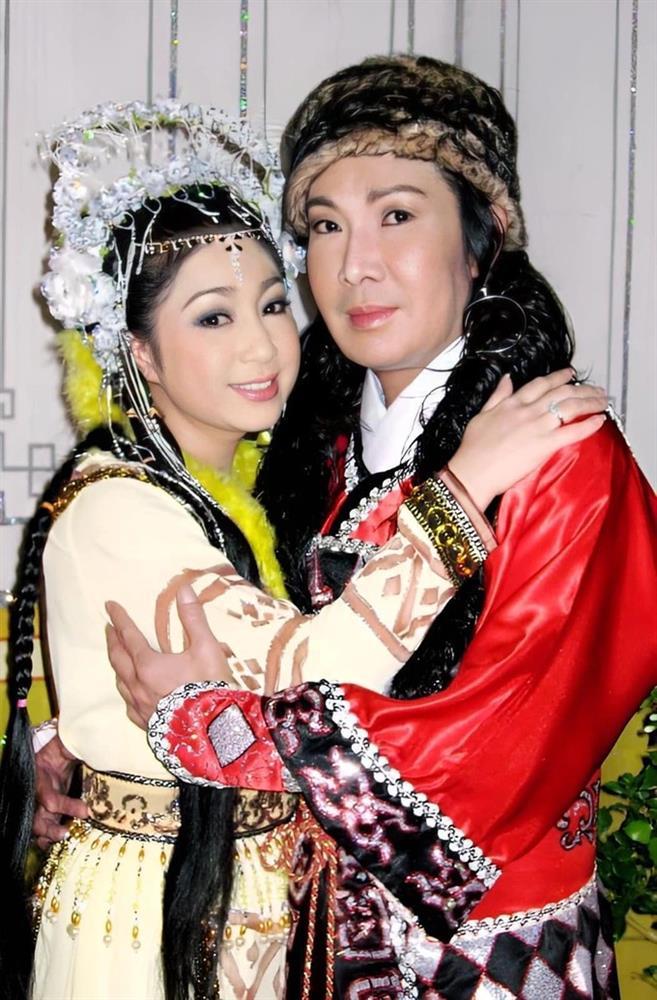 Thoại Mỹ hé lộ loạt ảnh thời hoàng kim của ông hoàng cải lương Vũ Linh-3