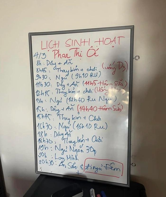 Vợ Phan Mạnh Quỳnh chia sẻ lịch sinh hoạt dày đặc của con gái 2 tháng-1