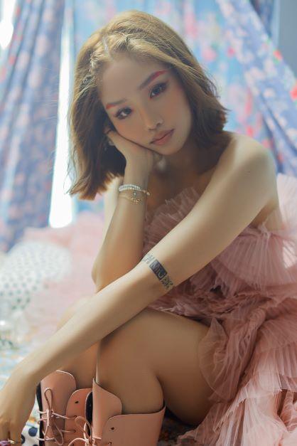 Ba của Miu Lê qua đời, dàn sao đồng loạt gửi lời chia buồn-4