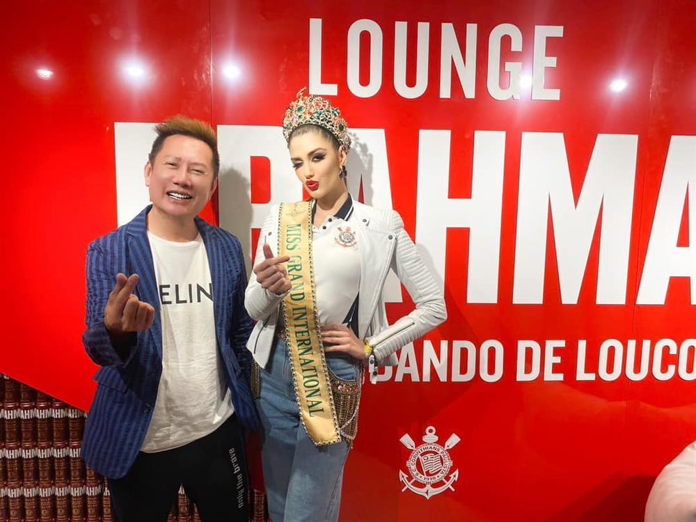 Hoa hậu đẹp nhất thế giới về nước sau 4 tháng đăng quang-3