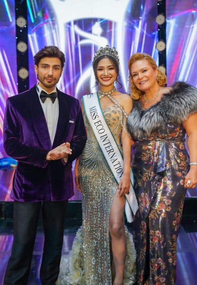 Hoa hậu Môi trường Thế giới Thanh Hà rạng rỡ về nước-7